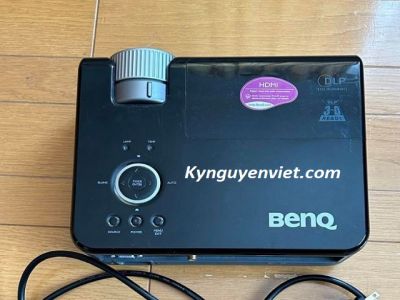 Máy chiếu BenQ MW512 cũ